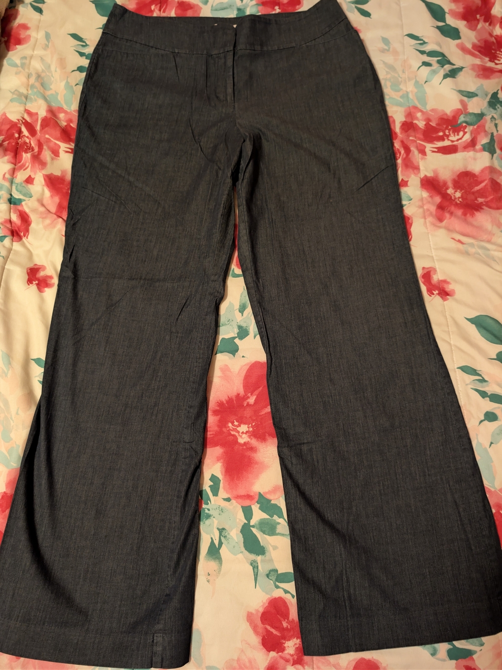 LOFT Wide-Leg Pants in Charcoal
